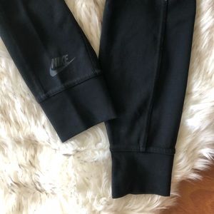 Nike joggers